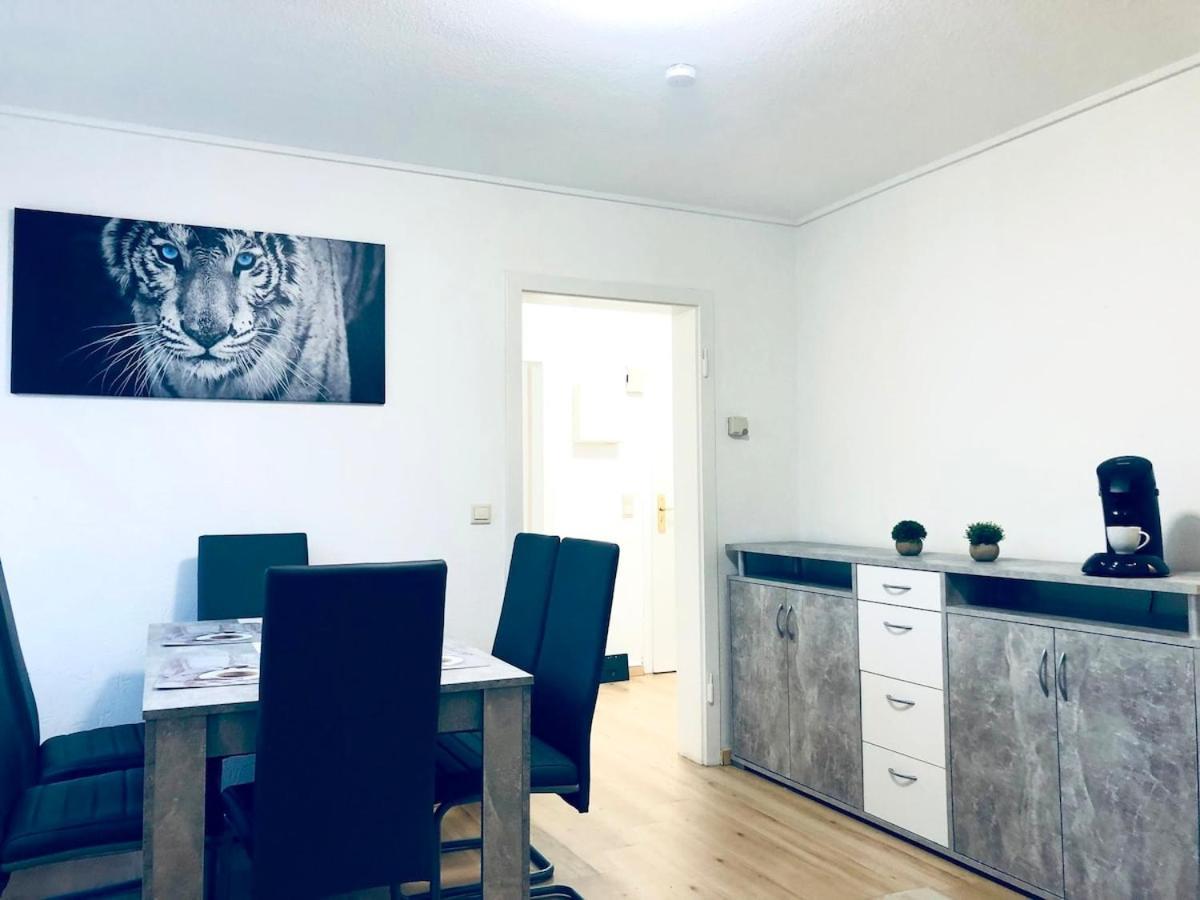 Wohnung Mit Neuem Bad Und Kueche Гельзенкирхен Экстерьер фото
